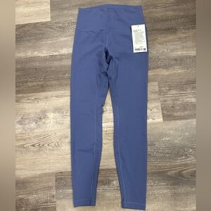 NEW with tags! Lululemon Wunder Train High-Rise Tight 28"
Water Drop Sz 8